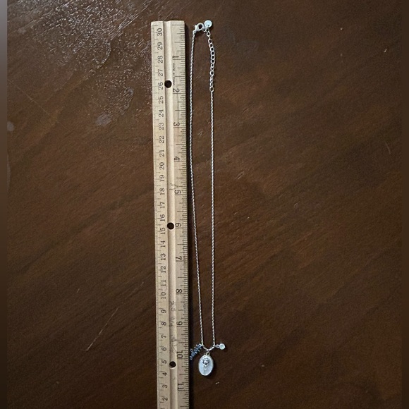 ! Hope Necklace, silver tone, New.
Pretty & Dainty, Breast Cancer - Picture 5 of 7